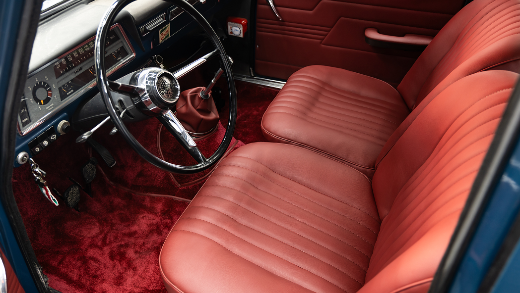 Thanos Designs Alfa Romeo Giulia 1300 Front Seat Close Up