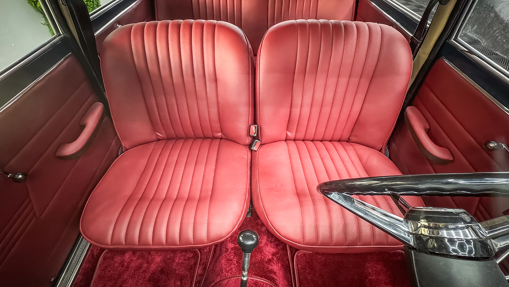 Thanos Designs Alfa Romeo Giulia 1300 Front Seat