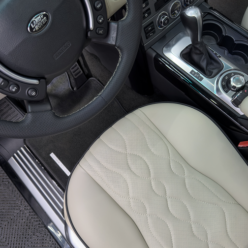 Thanos Designs Range Rover Seat Detail