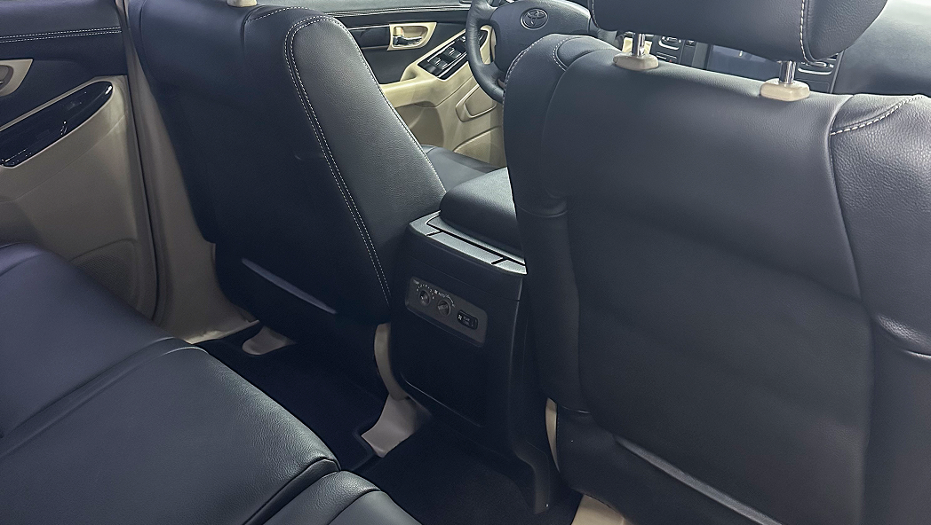 Thanos Designs Toyota Land Cruiser Back Seat Close Up