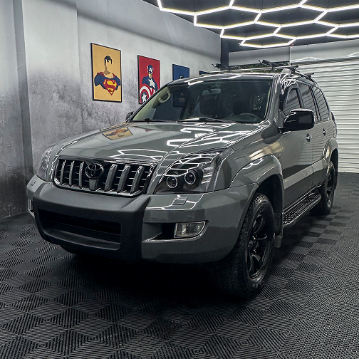 Thanos Designs Toyota Land Cruiser Front View