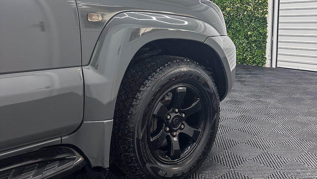 Thanos Designs Toyota Land Cruiser Side View Close Up