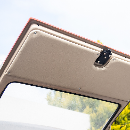 Thanos Designs VW T2 Back Door Oper View